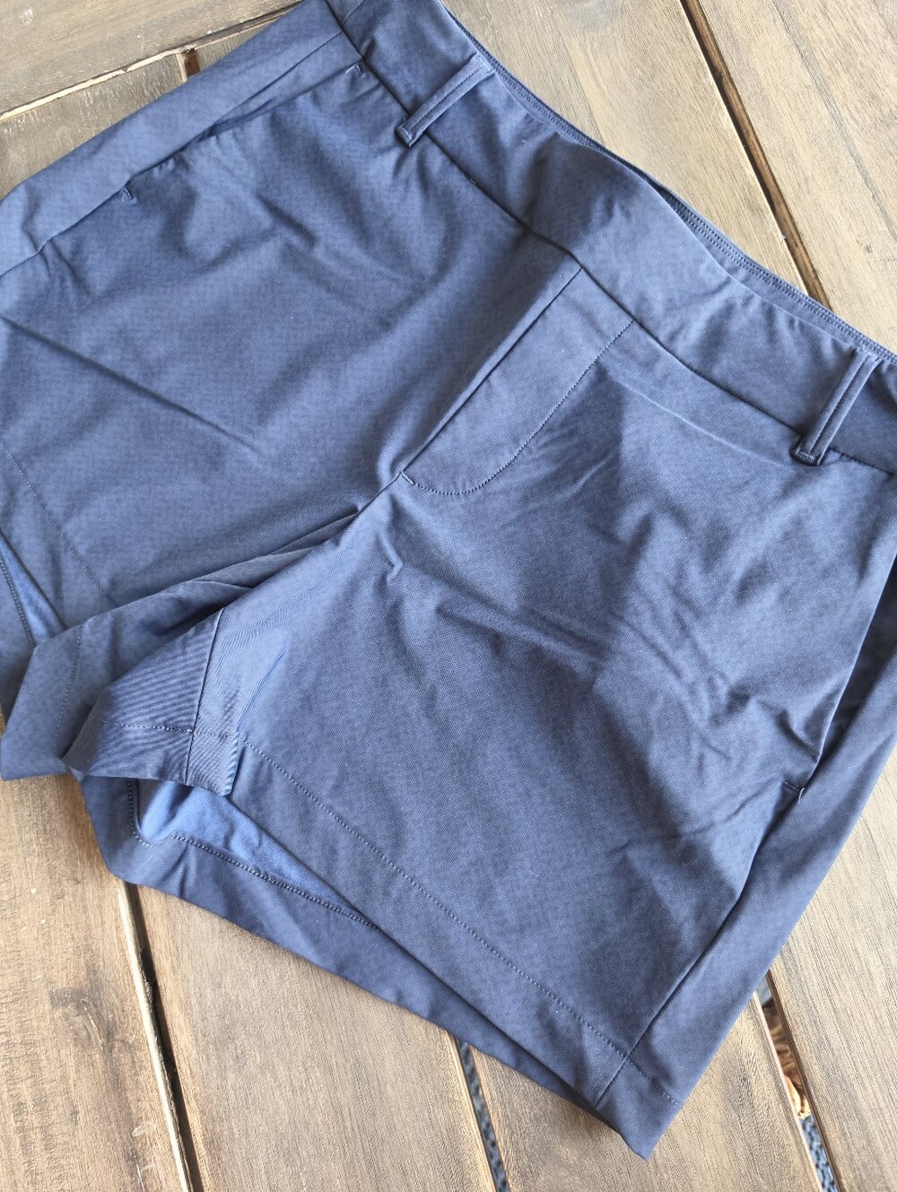 NWOT SPANX Sunshine Solutions Shorts, Medium, Blue